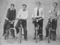 1953 22 fietsenrally prijswinnende ploeg misschien 11227x 600x439