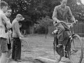1954 13 vaardigheidsproef fietsenrally 6191 436x600