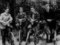 1955 07 vertrek ploeg fietsenrally 11243x 600x443
