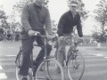 1961 05 onderweg fietsenrally 377x600