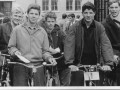 1963 vertrek fietsenrally 4992 600x401