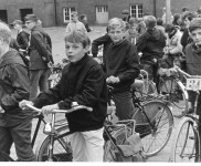 1967 vertrek team 20 fietsenrally 011 600x388