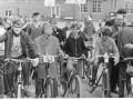1967 vertrek team 41 fietsenrally 012 600x378