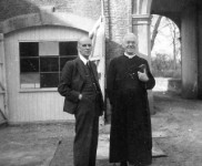 1946 Kasteel Neubourg Piet Hegener en van Steen sj 320x320