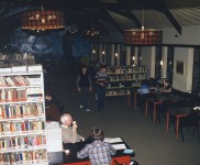 1985 Groot Soho bibliotheek foto s Aad Pronk  6  640x432