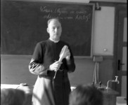 19 Pater Dr L van Nieuwenhoven sj 487x480