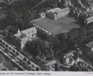 1940 Huize Katwijk en Aloysiuscollege luchtfoto 2