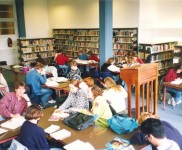 1998 bibliotheek boven de hal 800x532