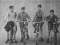 1953 23 fietsenrally prijswinnende ploeg misschien11225x 600x439