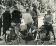 1956 13 vertrek fietsenrally 6147 600x398