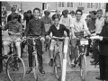 1965 vertrek fietsenrally 4914 600x393