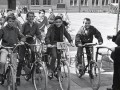 1964 47 vertrek fietsenrally 103 600x360