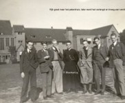 1933 Katwijkers op het veld midden P. Moerkerk sj 320x199